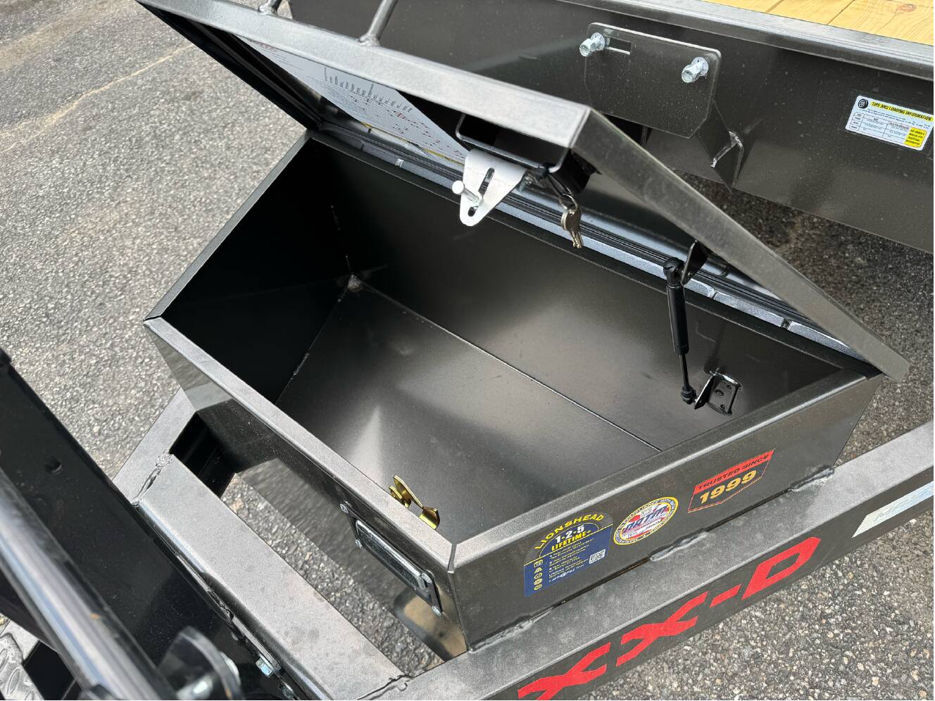 A photo of this 2026 Maxx-D G6B8320