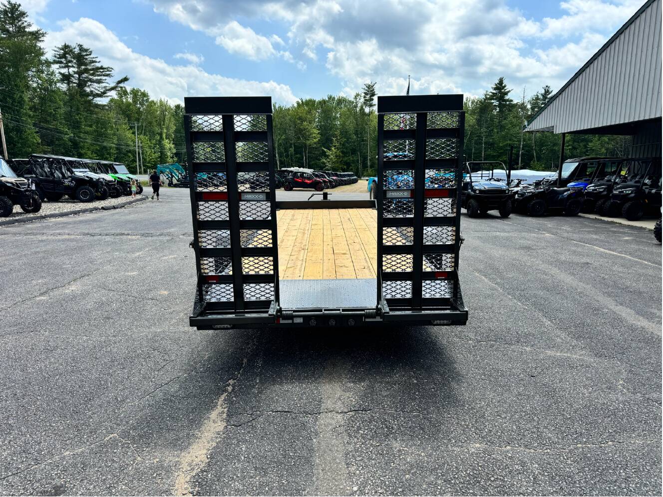 A photo of this 2026 Maxx-D C6B8320
