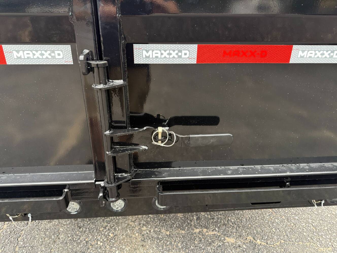 A photo of this 2026 Maxx-D DKX8314