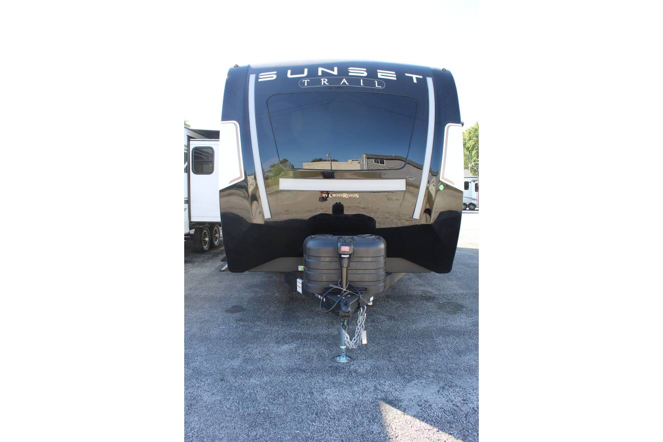 A photo of this 2026 Crossroads SUNSET TRAIL 253RB