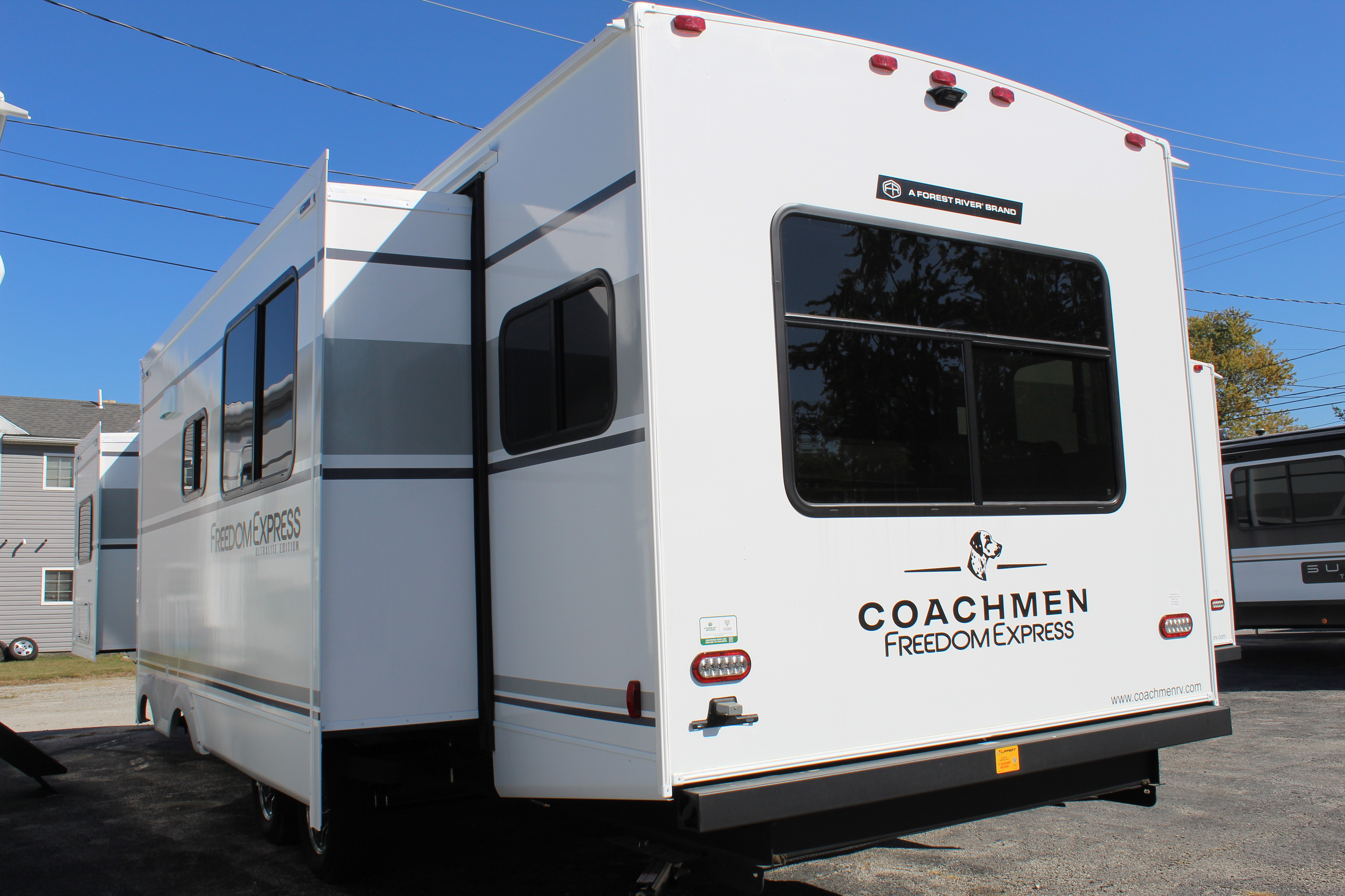 2026 Coachmen FREEDOM EXPRESS 324RLDS 324RLDSLE in bradner OH