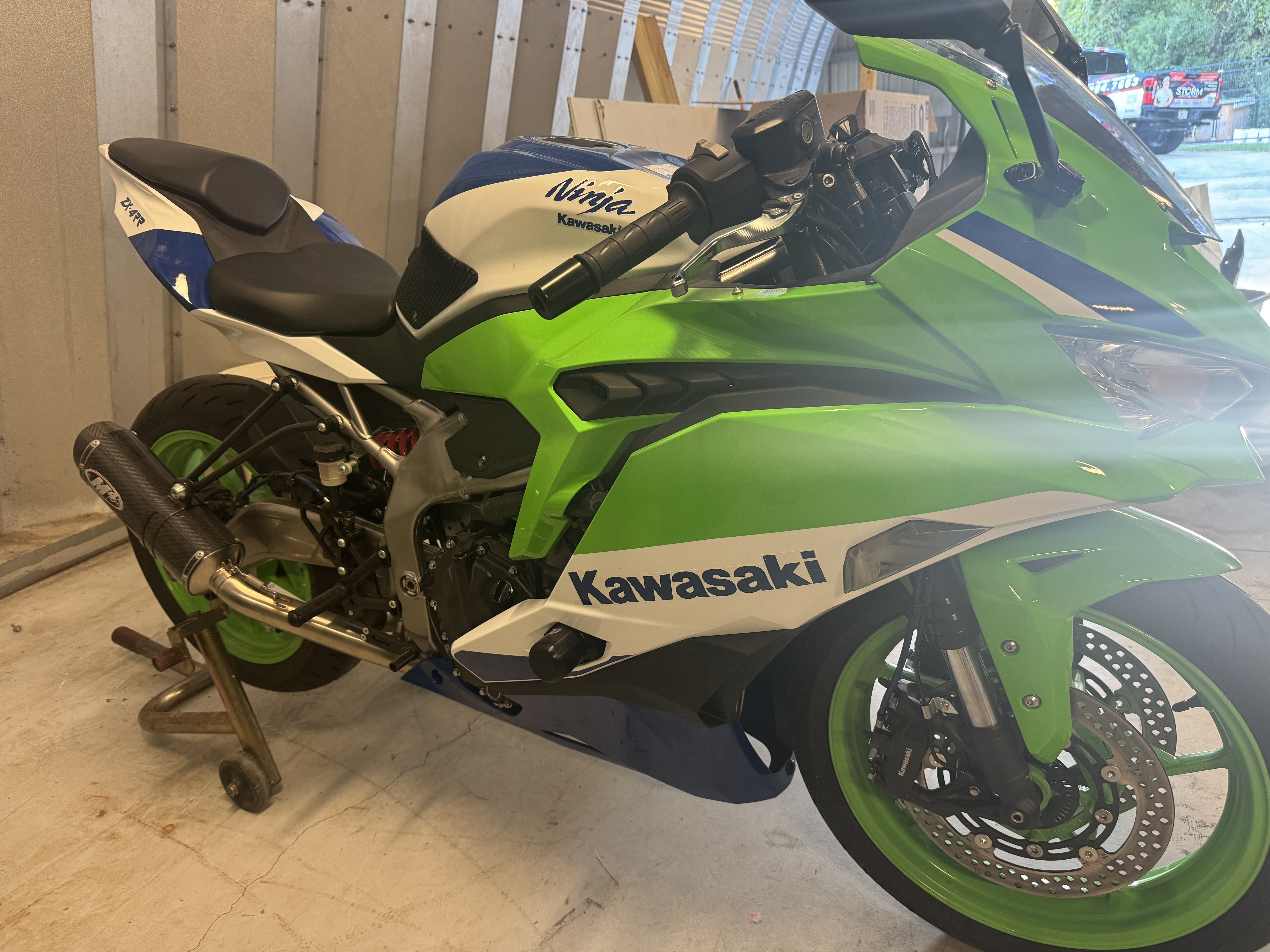 完成しました freedomバイク 約80以上のパーツ タイヤ×3 ネ… Motorcycles For