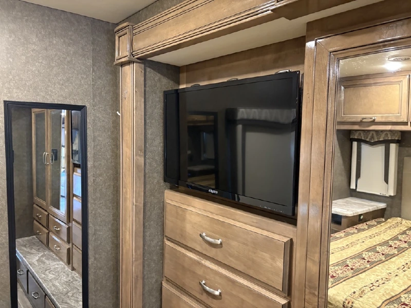 2020 THOR MOTOR COACH OMNI BB35