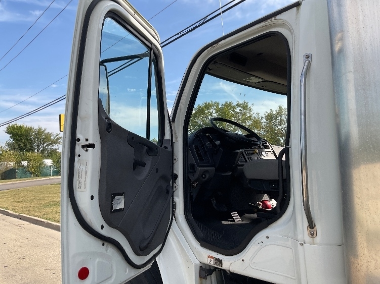 2019 Freightliner M2 106 Medium Duty photo 11