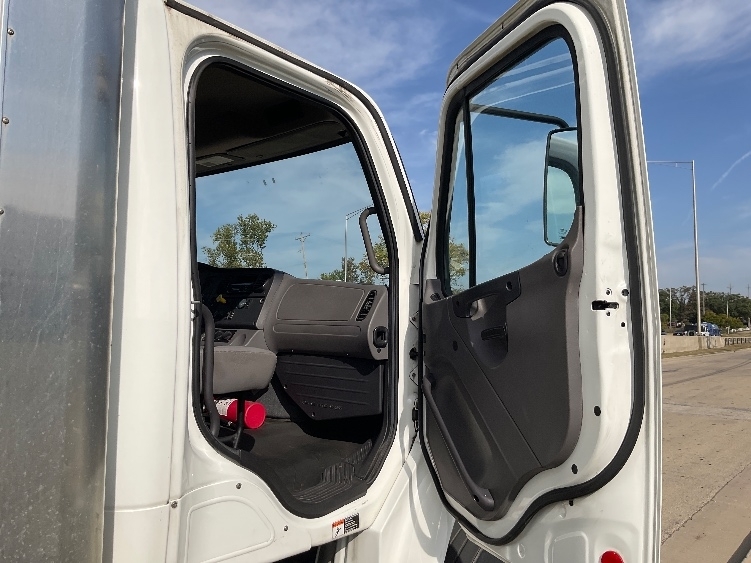 2019 Freightliner M2 106 Medium Duty photo 15