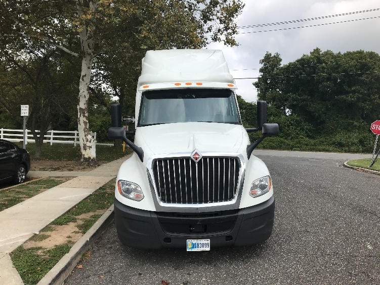 2022 International LT625 LT photo 2