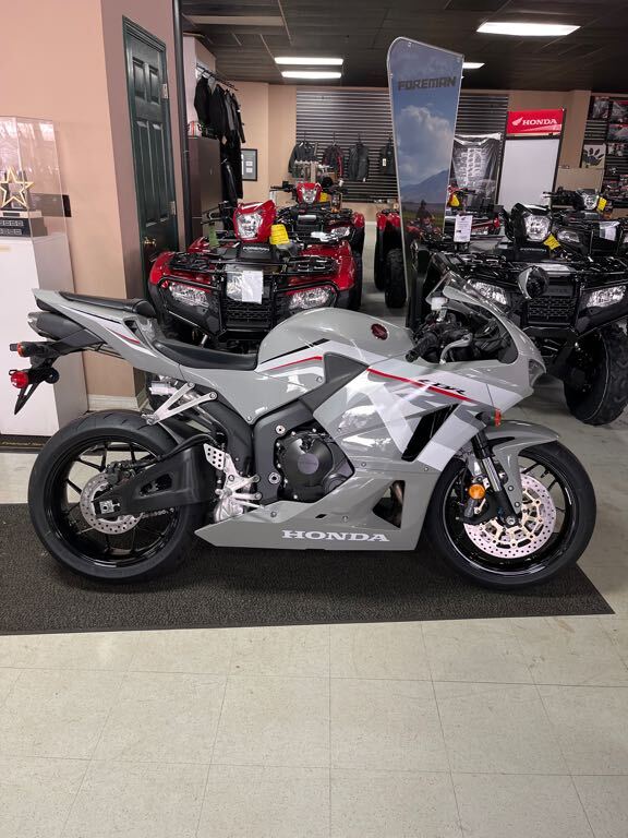 2026 Honda CBR 600RR NON-ABS ABS in Andalusia, AL