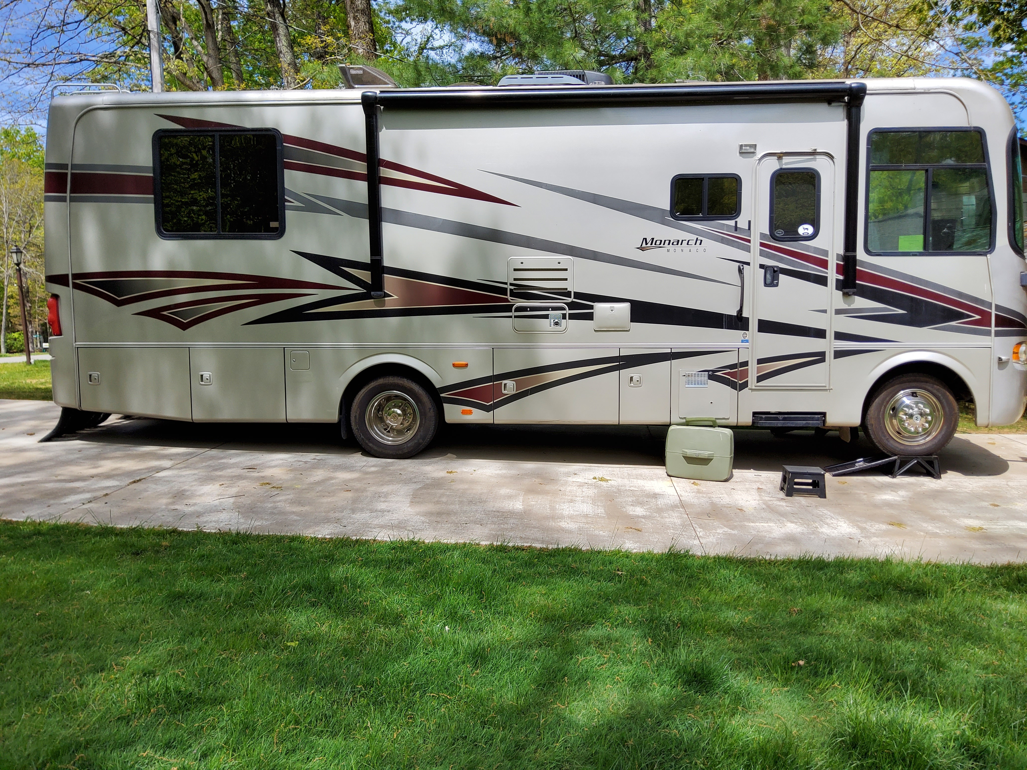2008 Monaco MONARCH® 30SFS RV