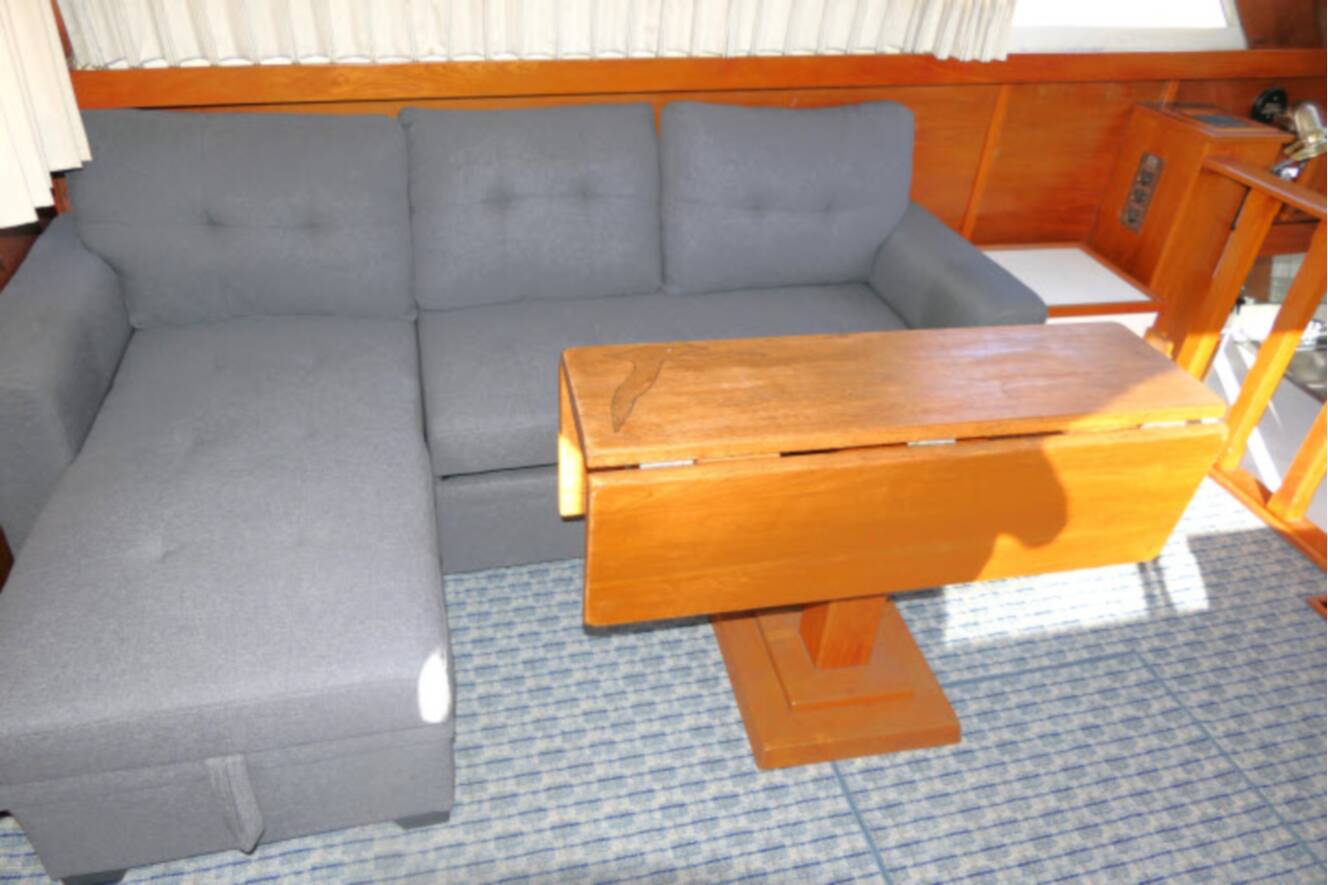 A photo of this 1987 Jersey 36 Convertible Sportfisher