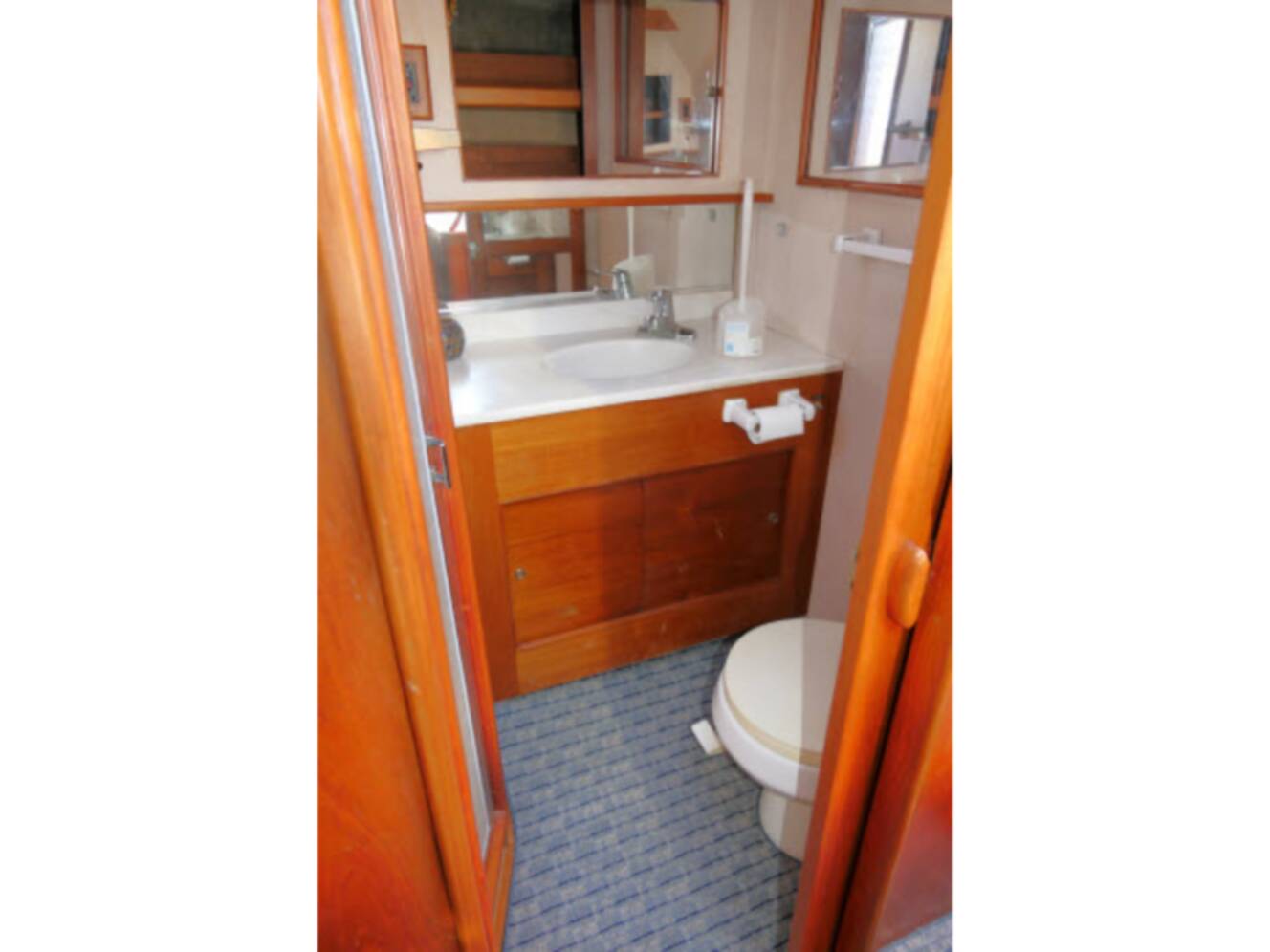 A photo of this 1987 Jersey 36 Convertible Sportfisher