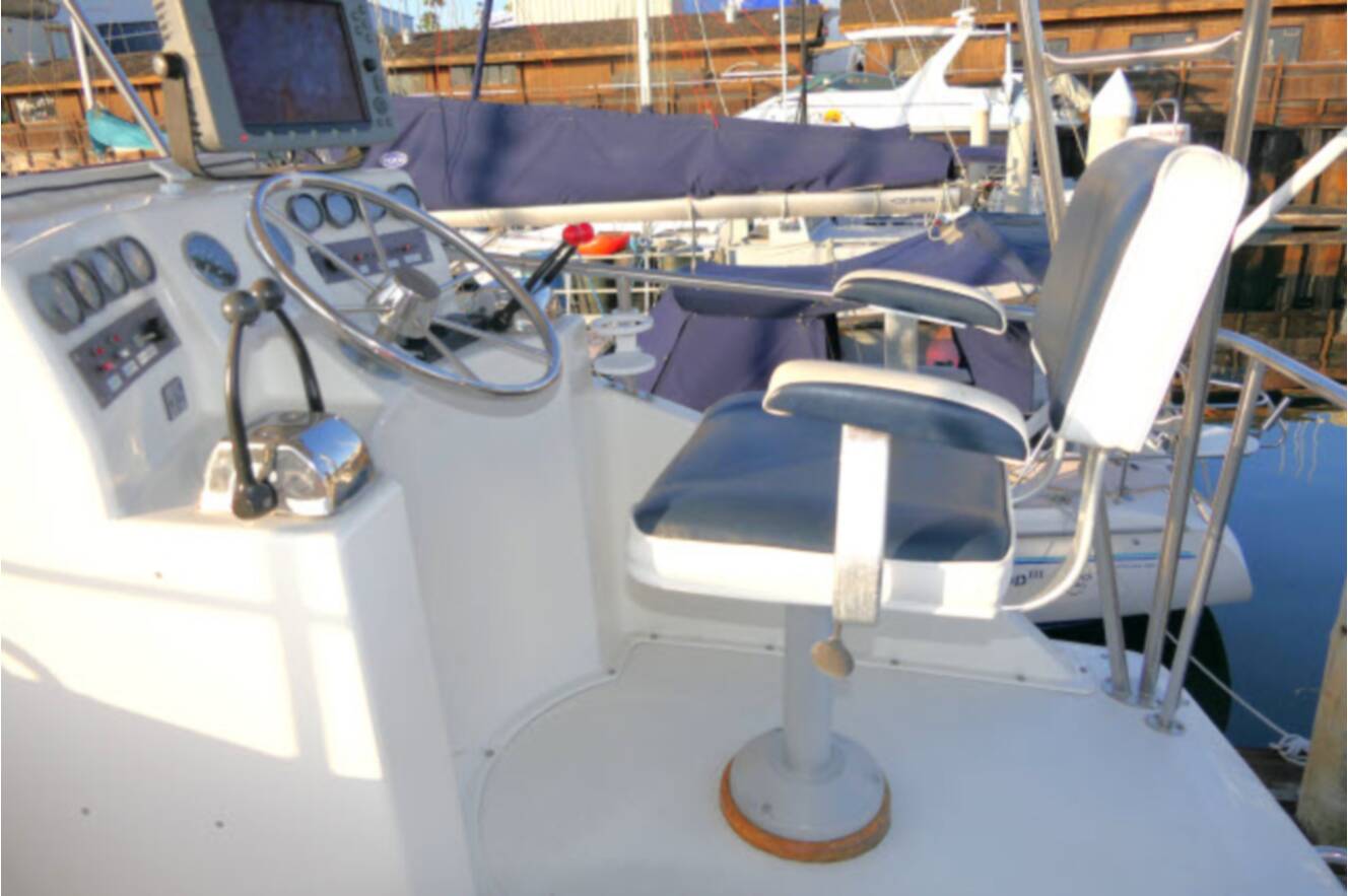 A photo of this 1987 Jersey 36 Convertible Sportfisher