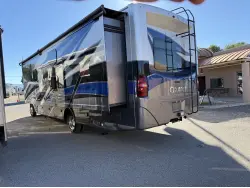 2020 THOR MOTOR COACH OMNI BB35