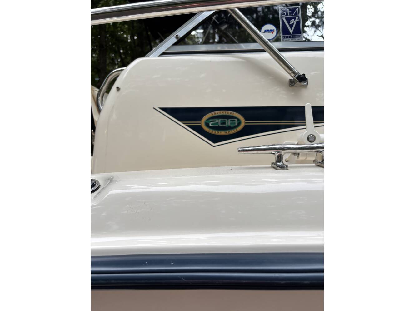 A photo of this 2004 Grady-White 208 Adventurer
