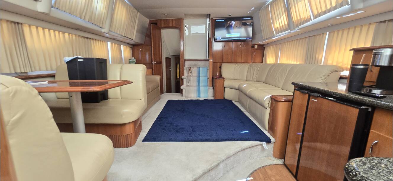 A photo of this 2006 Carver 444 Cockpit Motoryacht