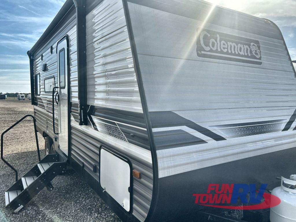 2022 Dutchmen Rv Coleman Lantern LT Series 202RD in edinhurgh IN