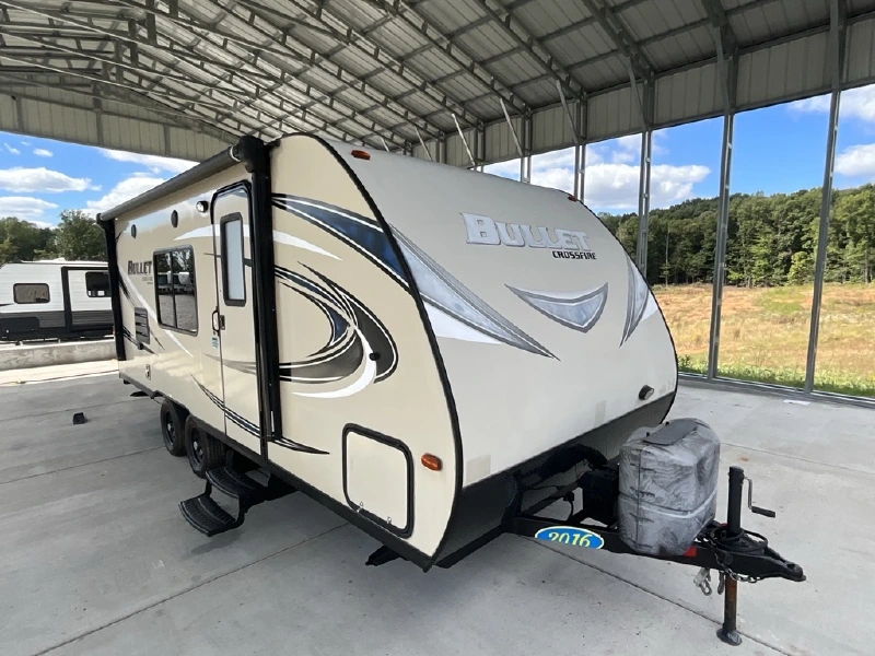 2016 KEYSTONE BULLET CROSSFIRE 2070BH