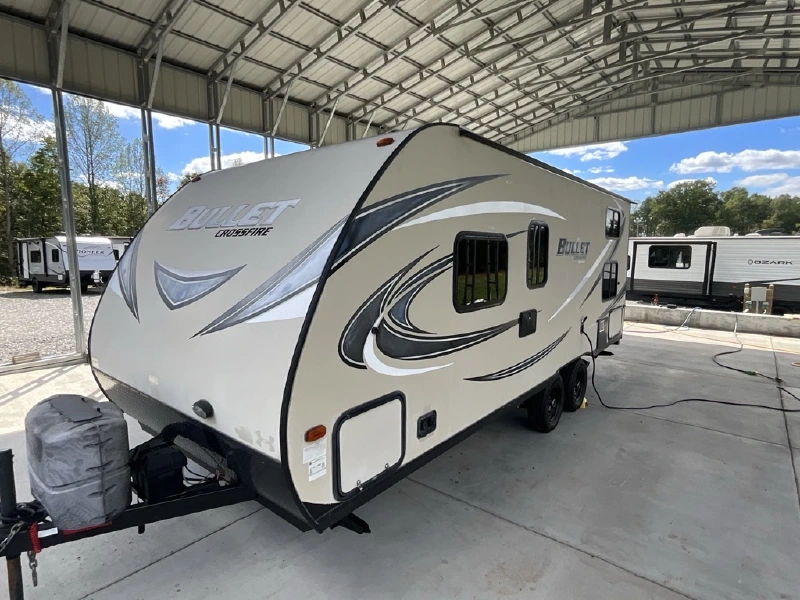 2016 KEYSTONE BULLET CROSSFIRE 2070BH