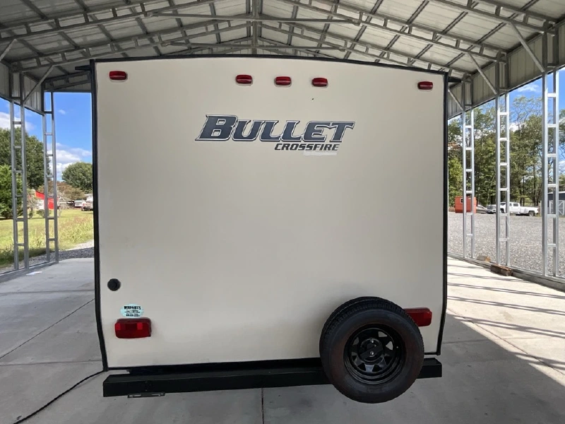 2016 KEYSTONE BULLET CROSSFIRE 2070BH