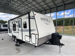 2016 FOREST RIVER ROCKWOOD MINI LITE 2306