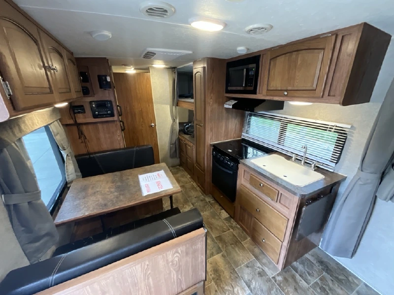 2016 FOREST RIVER ROCKWOOD MINI LITE 2306