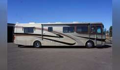 2002 Monaco WINDSOR Class A Diesel Motorhome - Diesel Pusher RV