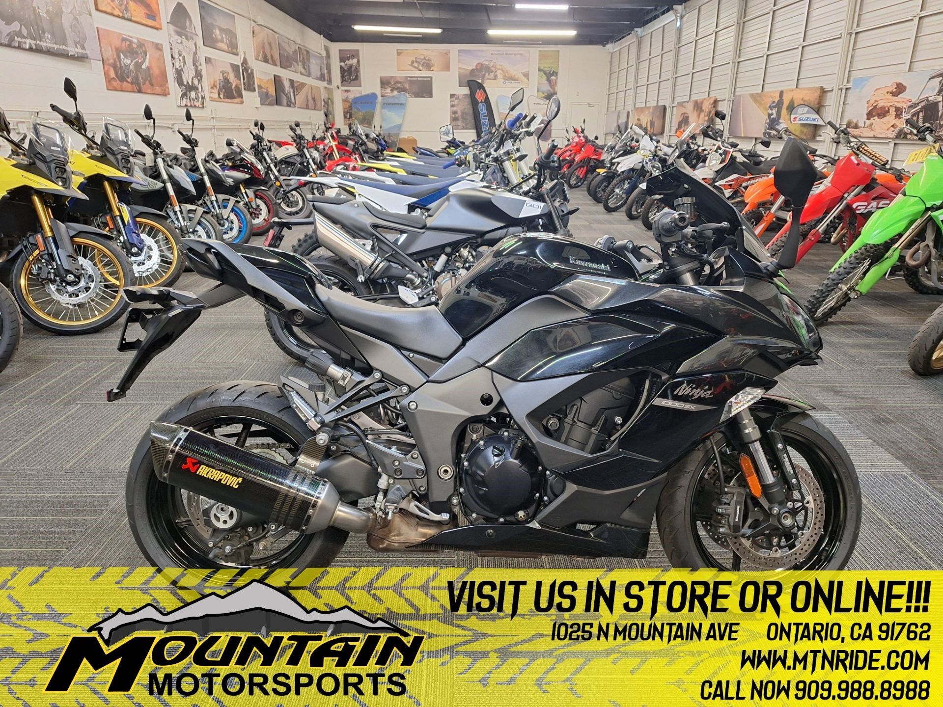 Black 2021 Buell,honda,kawasaki,triumph,yamaha Xsr