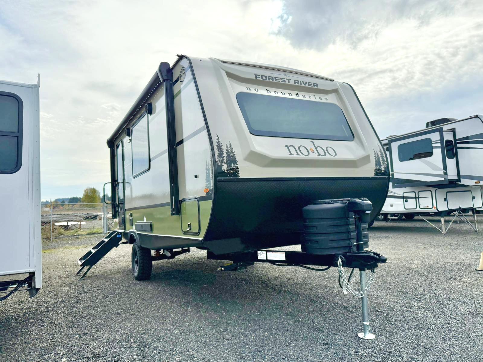 2026 Forest River NO BOUNDARIES 18.2 RV