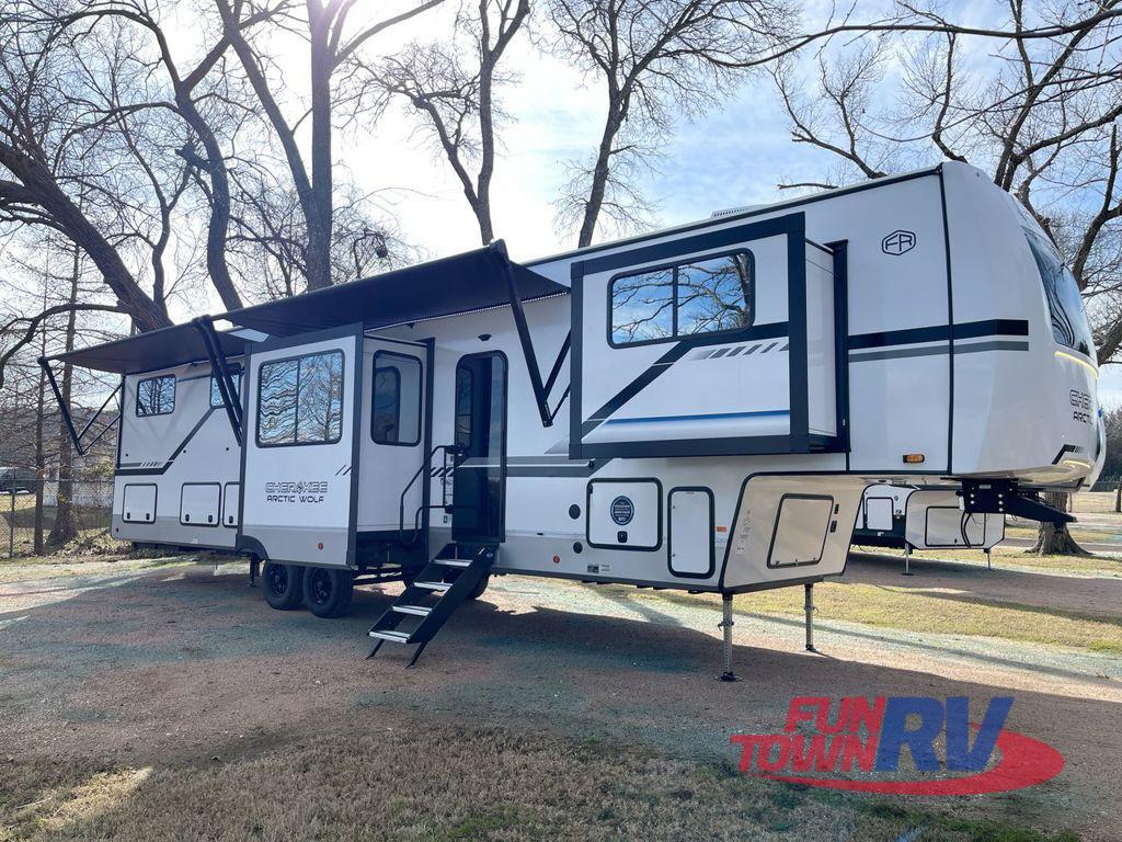 Gypsy&sons 「MELTON RVS VERSITY JK」 Travel Trailers For Sale near Madisonville, KY - RV Trader