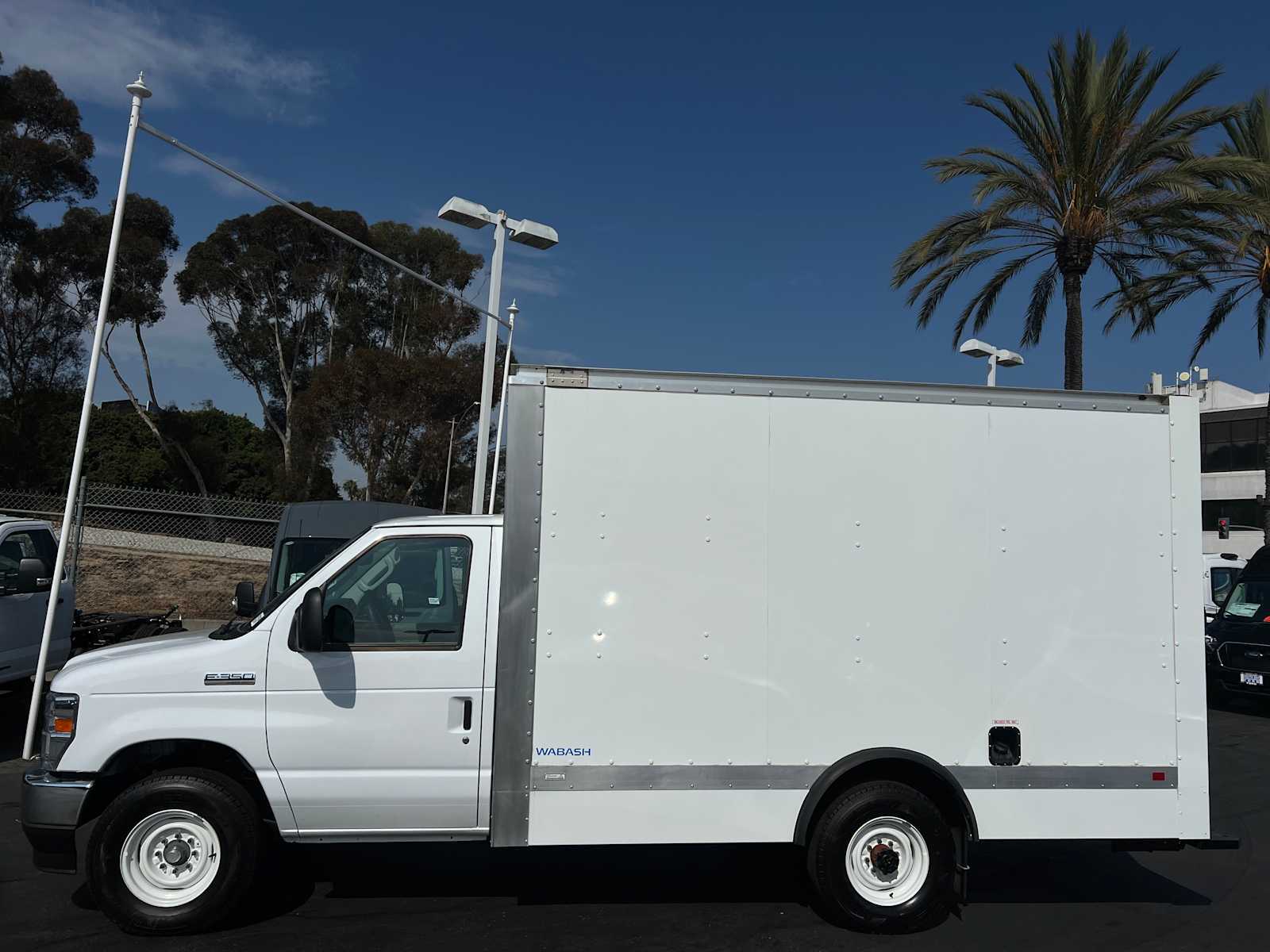 2024 Ford E-350 photo 3