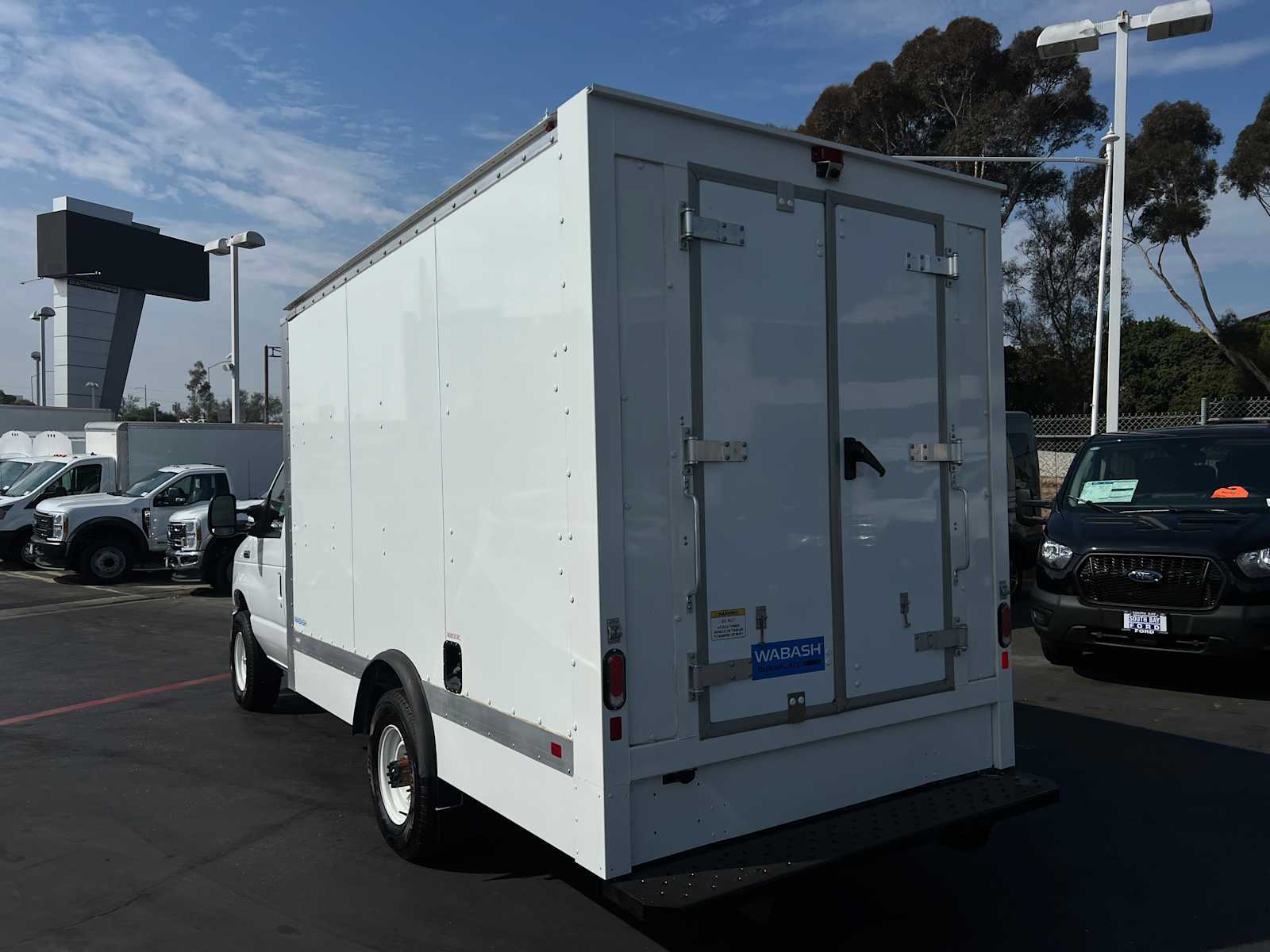 2024 Ford E-350 photo 4