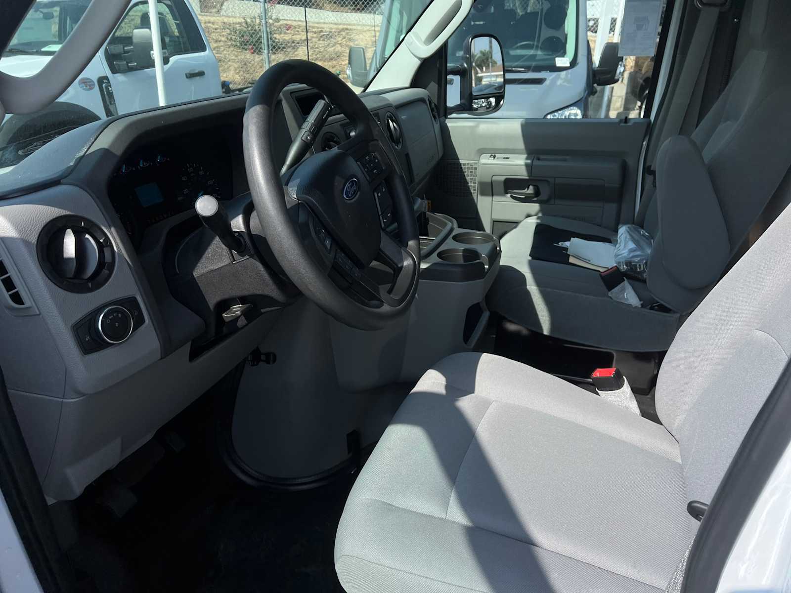 2024 Ford E-350 photo 11