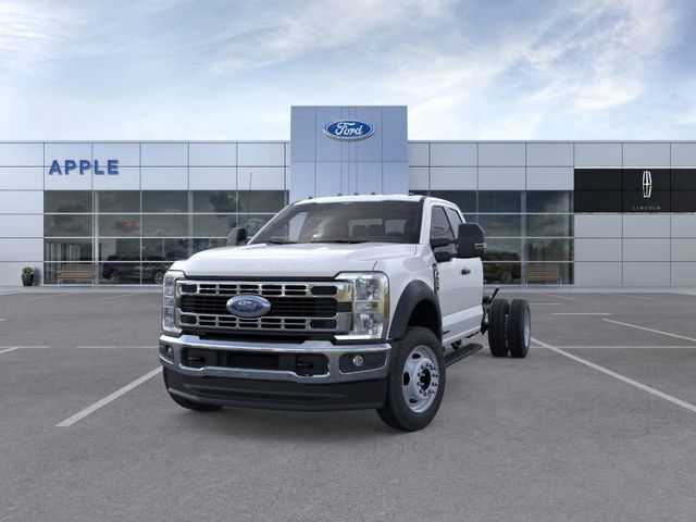 2026 Ford F-550 XL photo 2