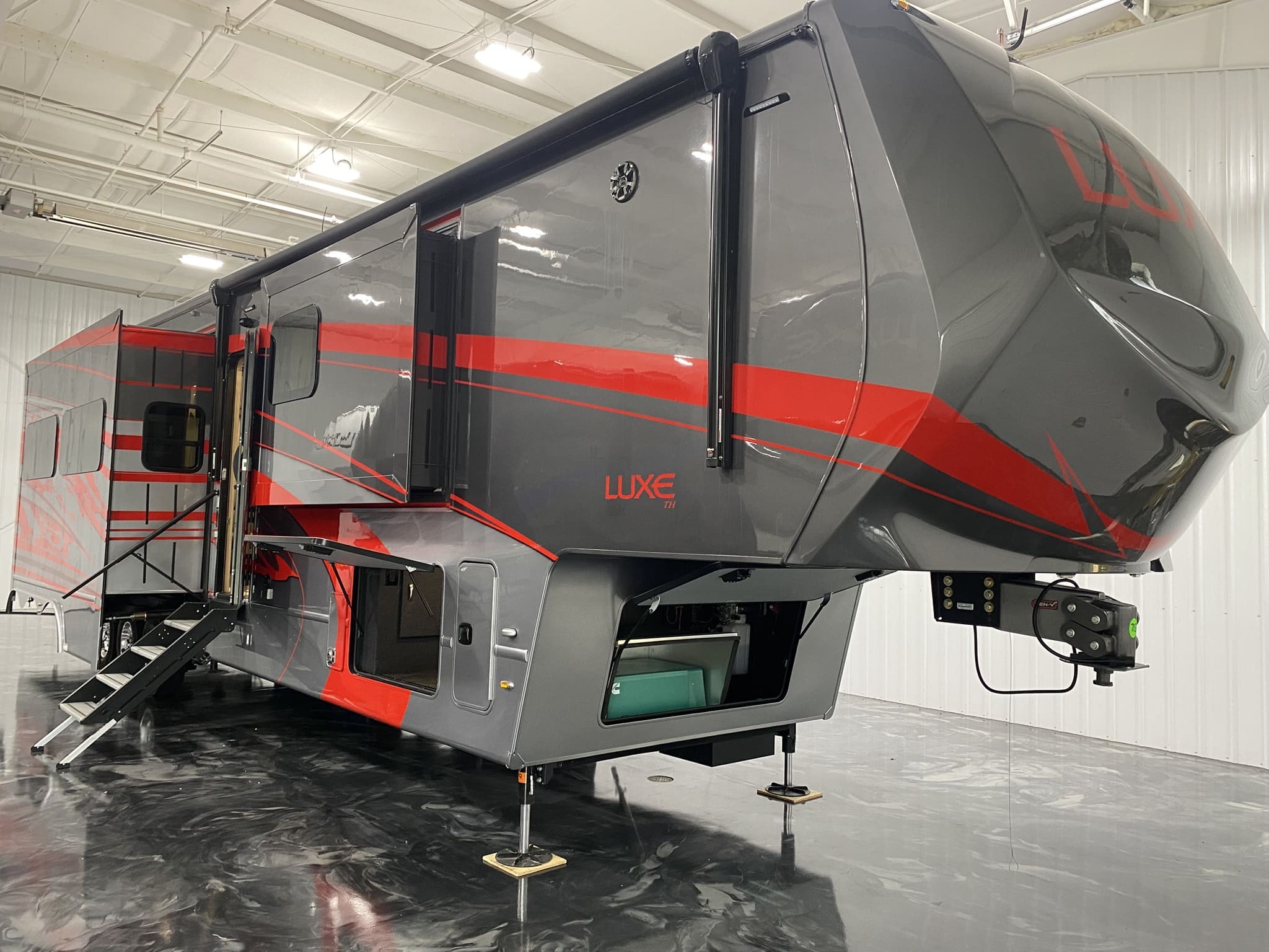2026 Luxe TOY HAULER 46FB in elkhart IN