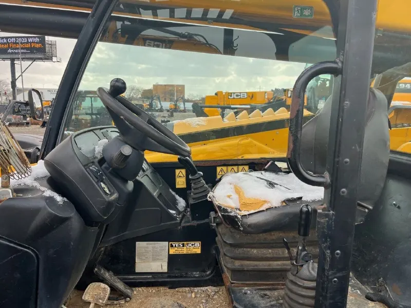 2017 JCB 510-56