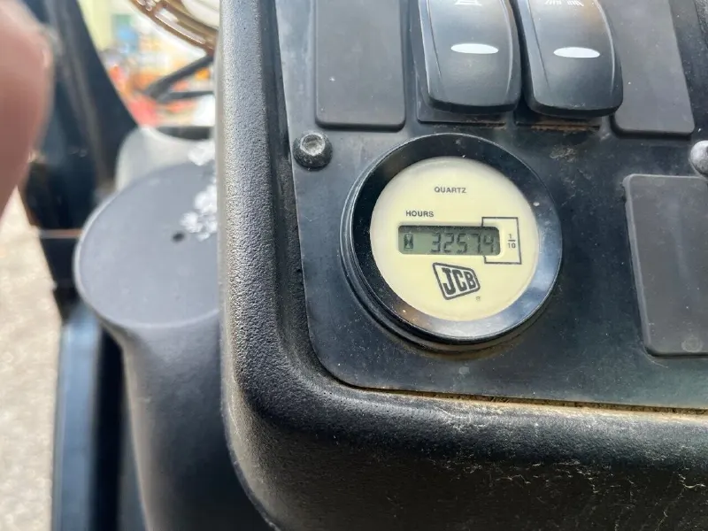 2017 JCB 510-56