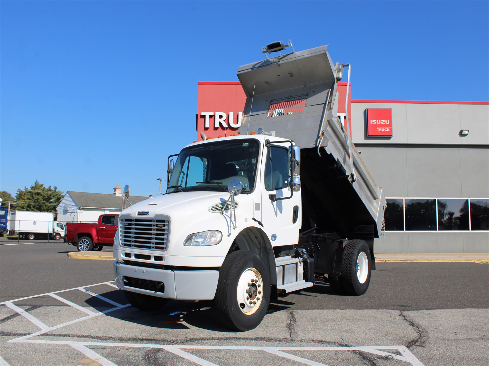 2015 Freightliner M2 106 Medium Duty photo 2