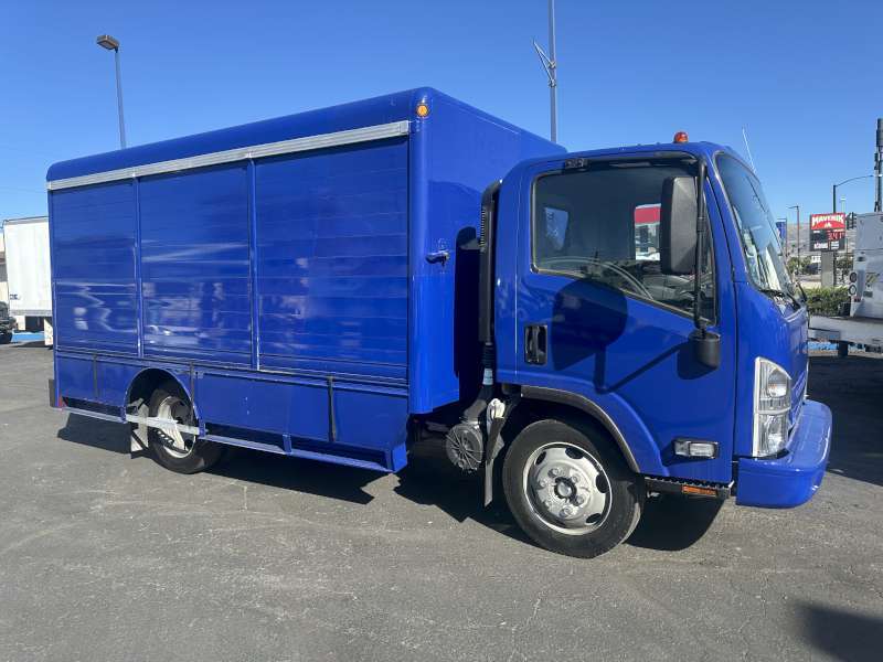 Isuzu Trucks With Hackney Bodies For Sale - Commercial Truck