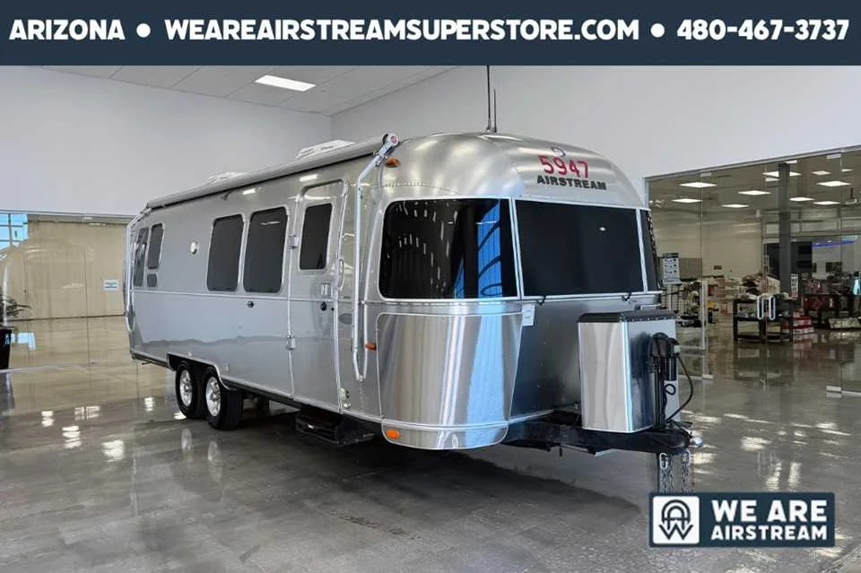 2015 Airstream FLYING CLOUD 28RB in chandler AZ