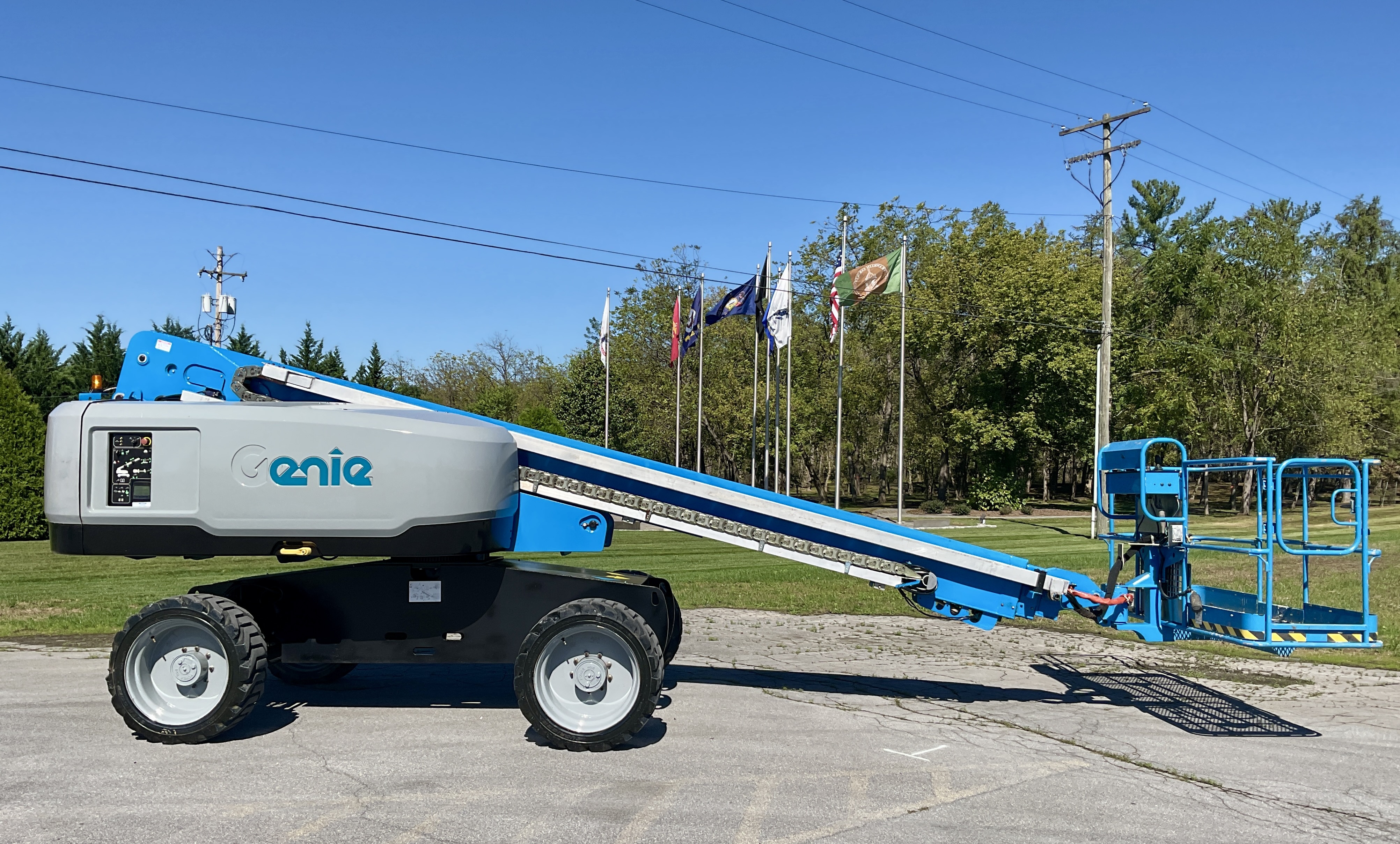 2016 GENIE S-60X in Chambersburg, PA