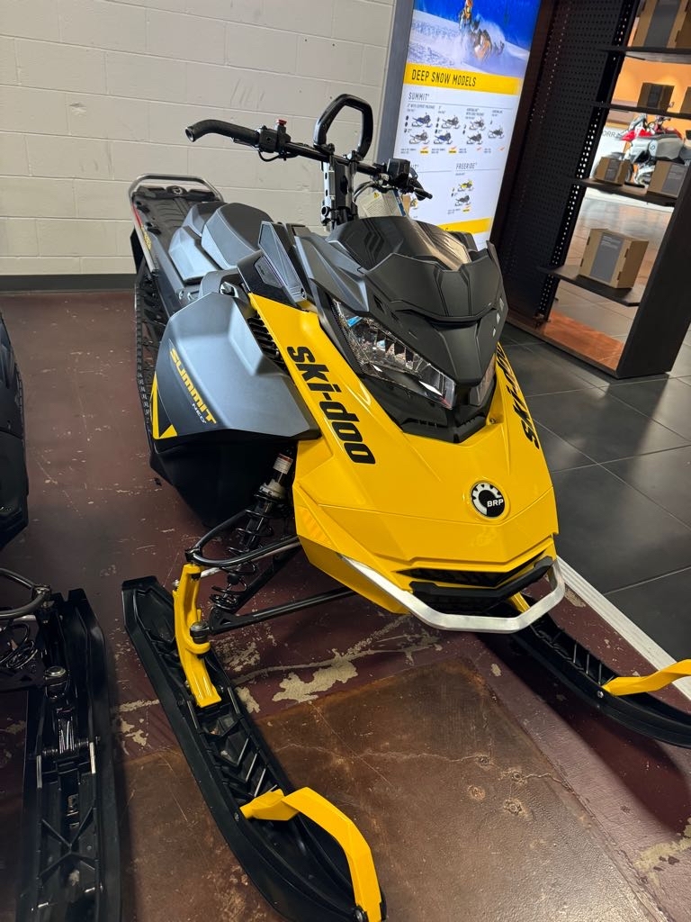 800 Summit For Sale - Ski-Doo Snowmobiles - Snowmobile Trader