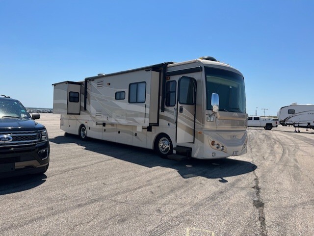 2009 Fleetwood EXPEDITION 38R in topeka KS