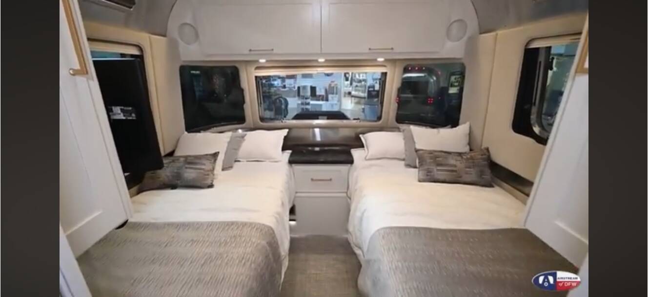 A photo of this 2021 Airstream CLASSIC 33FB TWIN