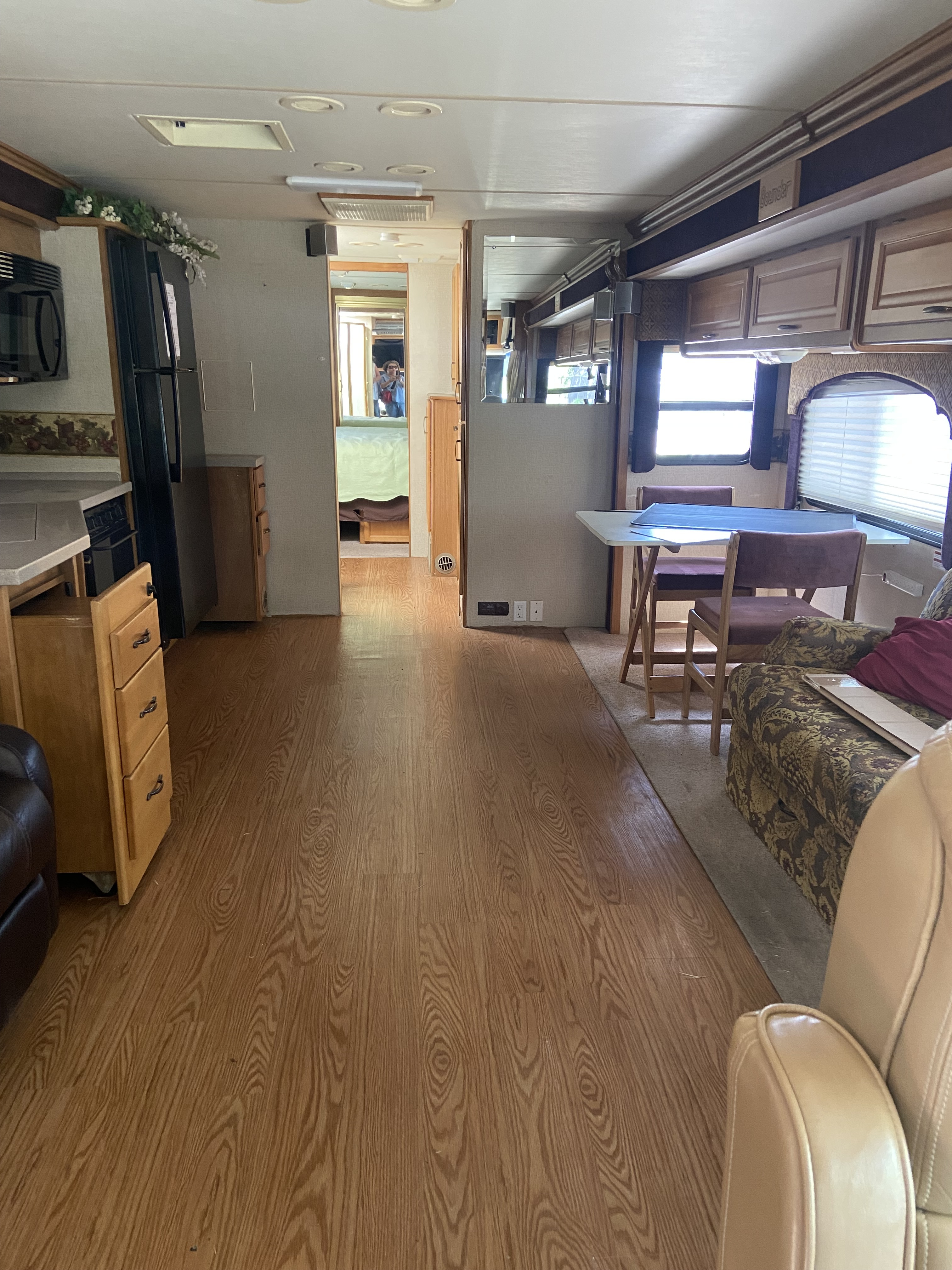 2004 Fleetwood BOUNDER DIESEL 38N RV