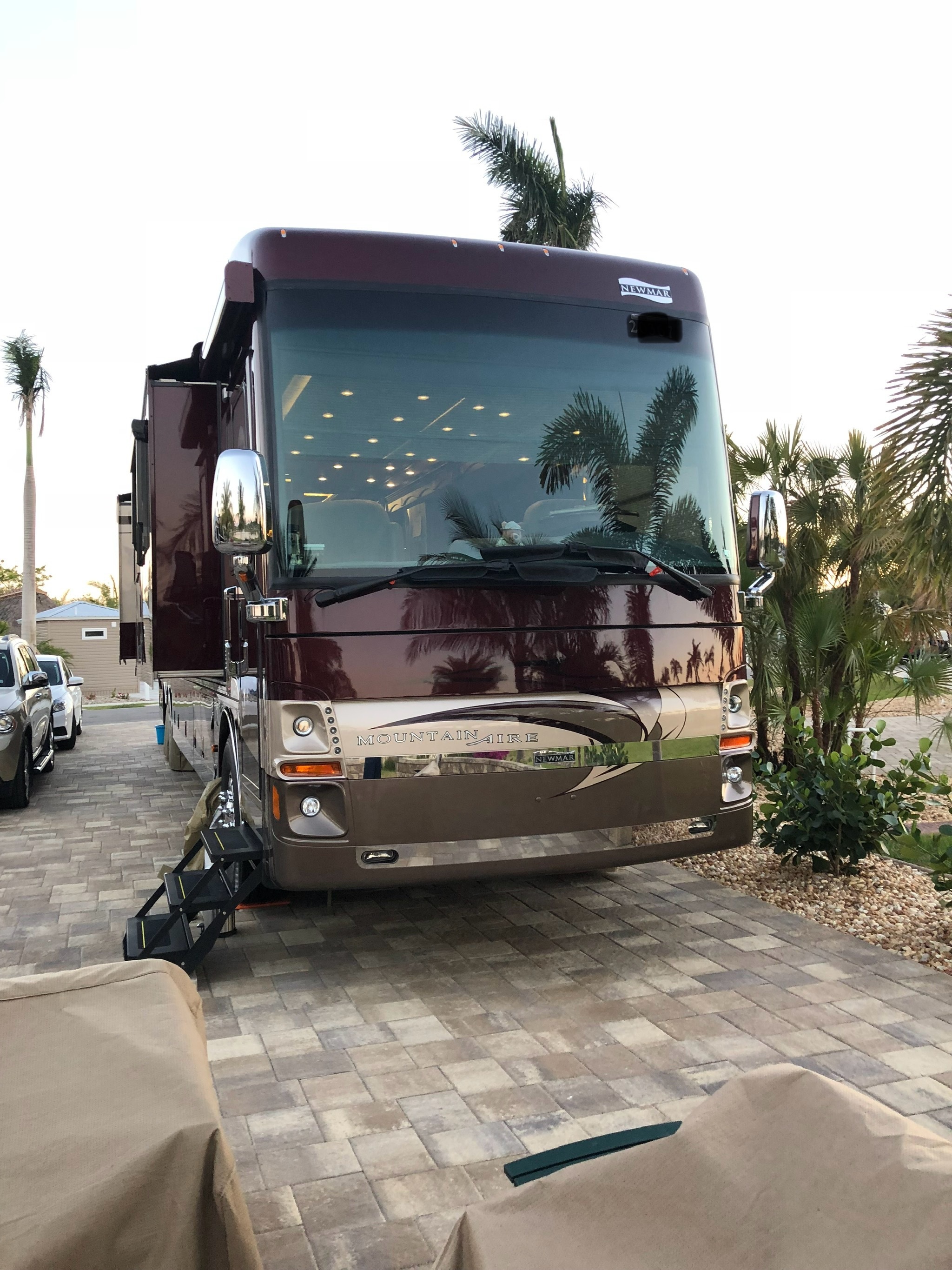 Used 2014 Newmar Mountain Aire 4369 in Yorktown, VA - 5038082170