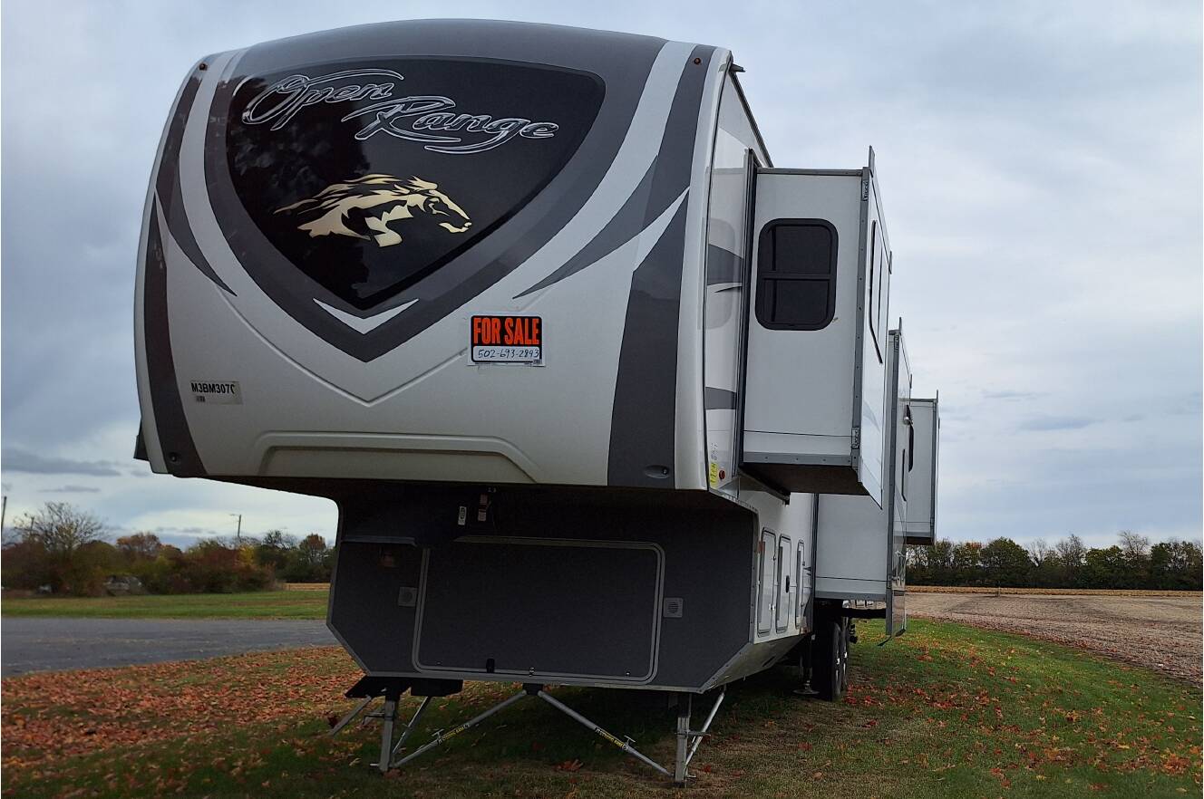 A photo of this 2021 Highland Ridge OPEN RANGE 373RBS