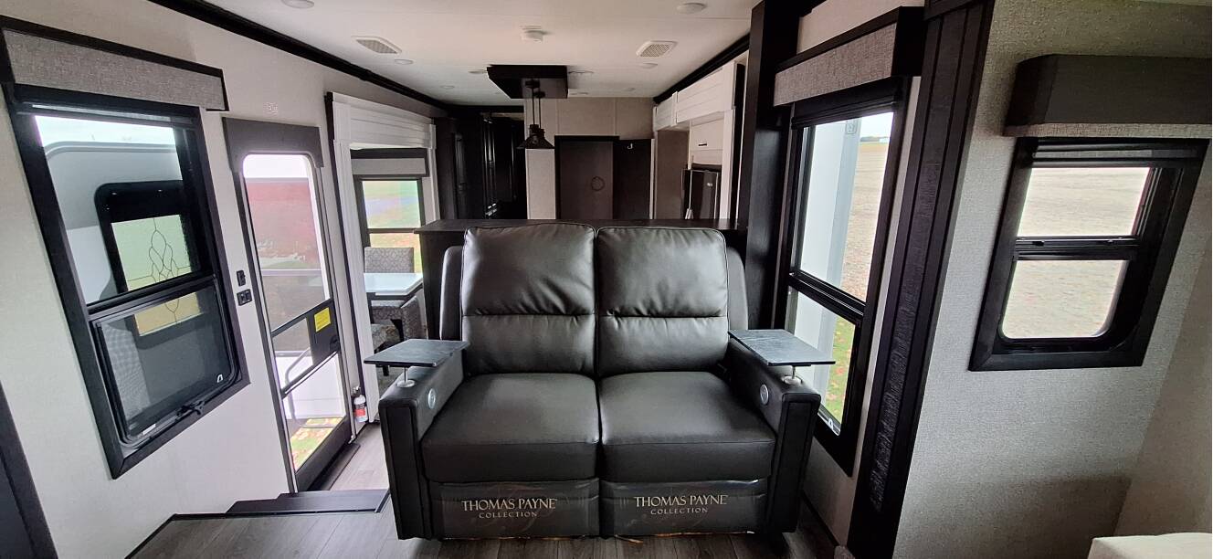 A photo of this 2021 Highland Ridge OPEN RANGE 373RBS