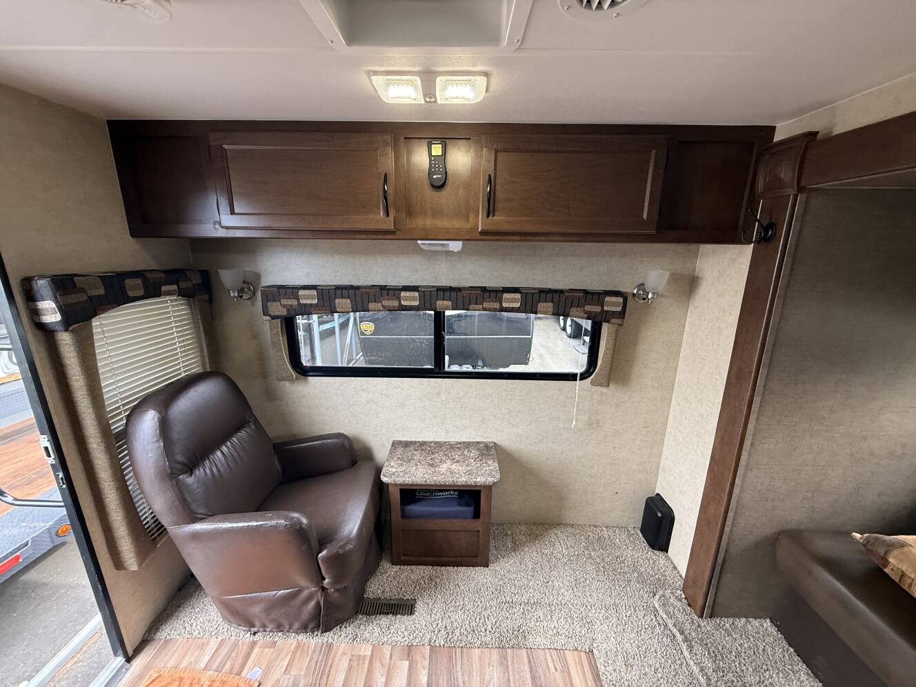 A photo of this 2016 Pacific Coachworks NORTHLAND 27RLSS