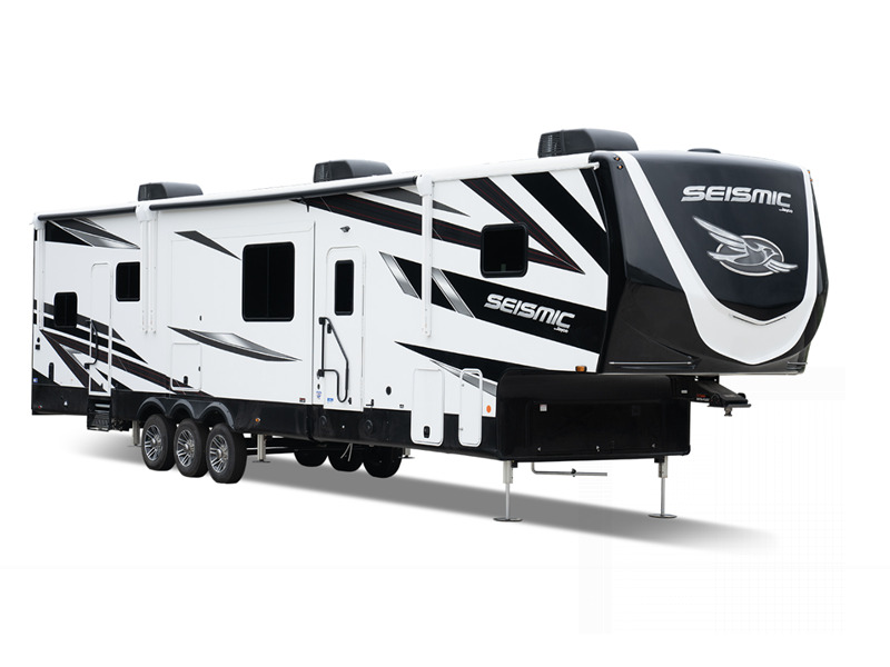 2027 Jayco Seismic 413 in souderton PA