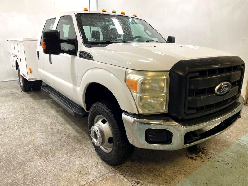 2011 FORD F350 in Wadena, MN
