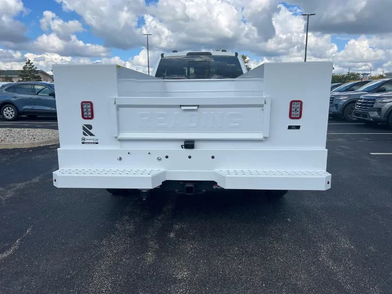 2025 FORD F350